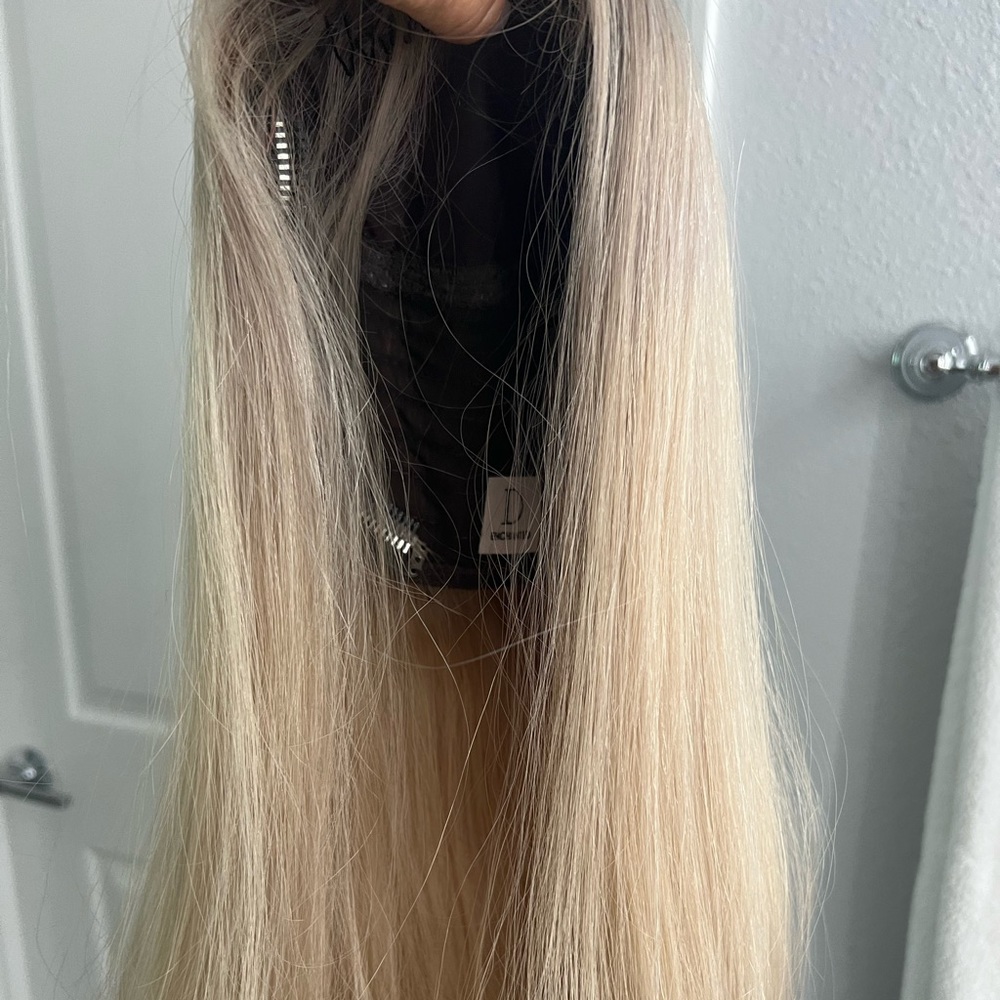 Debras Enchated Beautiful Hair Topper 24”